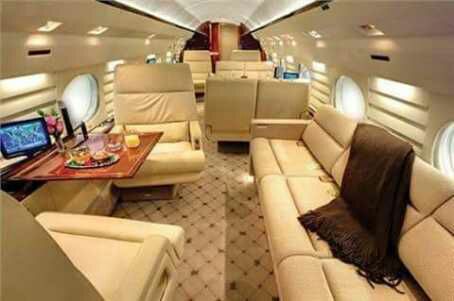 Nigeria_Presidential_Jet_Interior.jpeg